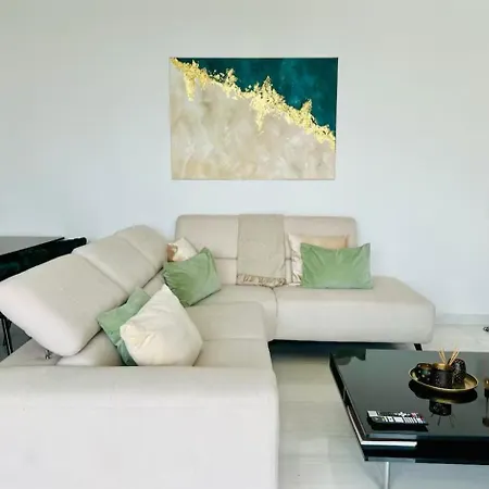 דירה Luxury 2br Center 360 With Pool, Gym, Sauna *
