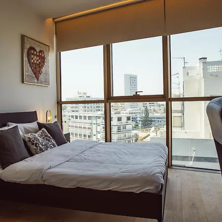 Luxury 2br Center 360 With Pool, Gym, Sauna Nicosia