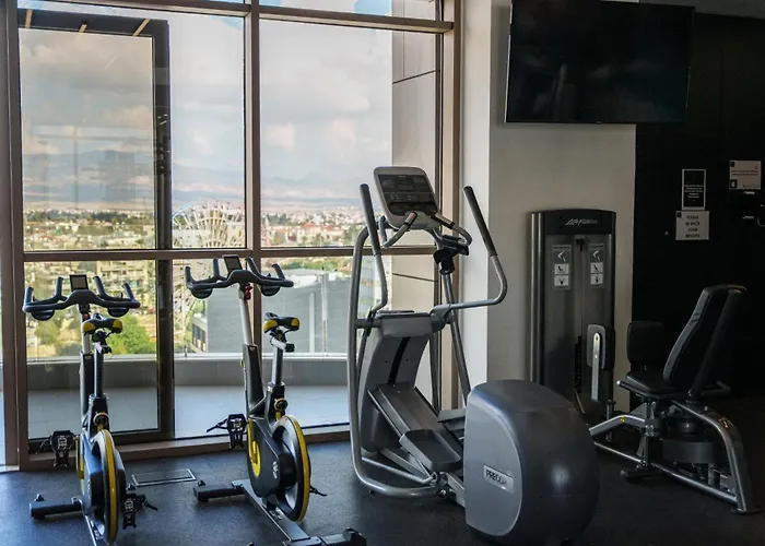 Appartement Luxury 2br Center 360 With Pool, Gym, Sauna *